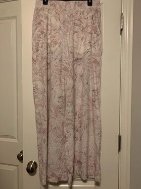 Lululemon Swift Straight Leg Pants Sz 8
Vita Pink Multi, GUC